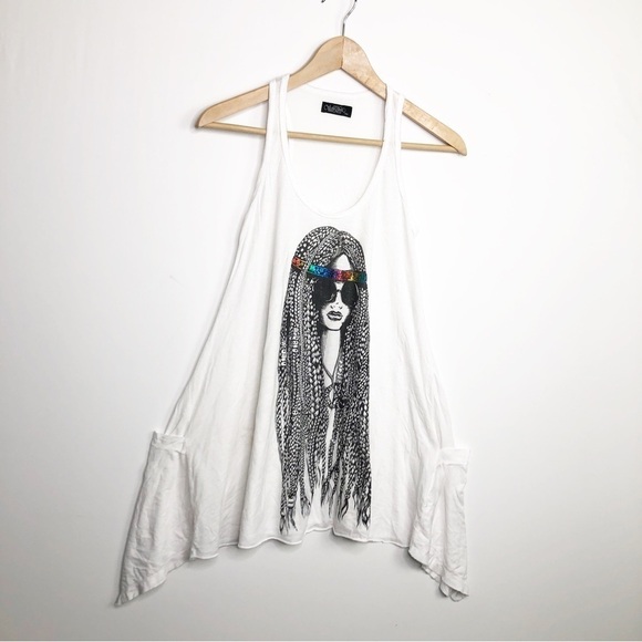 𝅺Lauren Moshi white graphic bohemian T-shirt - Picture 10 of 10